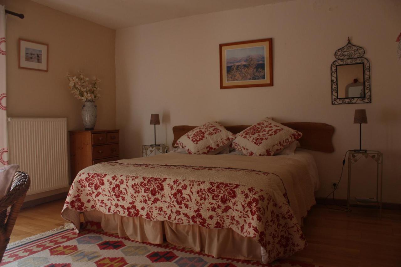 La Clairiere Du Moulin Bed & Breakfast Lepin-le-Lac Eksteriør bilde