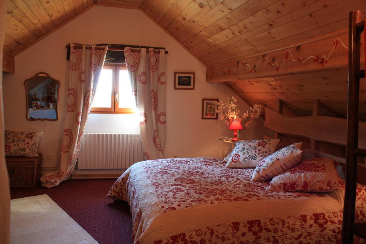 La Clairiere Du Moulin Bed & Breakfast Lepin-le-Lac Eksteriør bilde