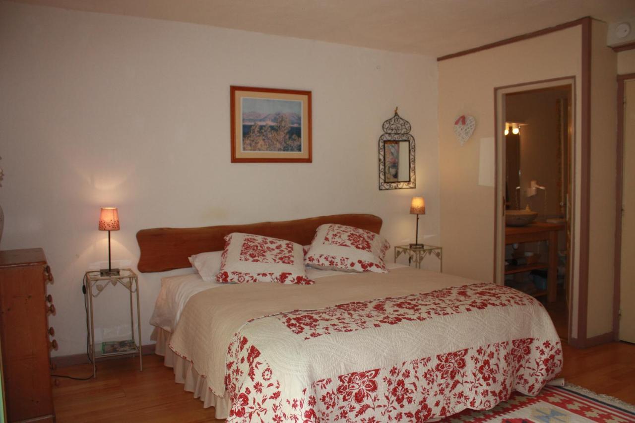La Clairiere Du Moulin Bed & Breakfast Lepin-le-Lac Eksteriør bilde