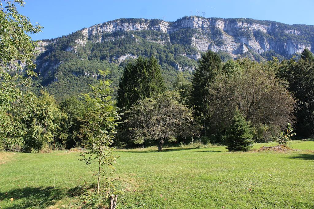 La Clairiere Du Moulin Bed & Breakfast Lepin-le-Lac Eksteriør bilde