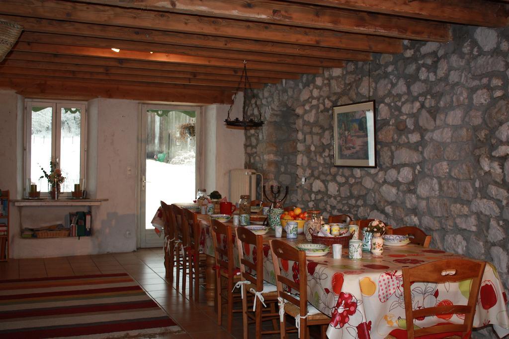 La Clairiere Du Moulin Bed & Breakfast Lepin-le-Lac Eksteriør bilde